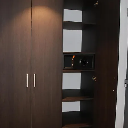 Hotell Lh Boardinghouse Gmbh - Wi Dahaam Küps