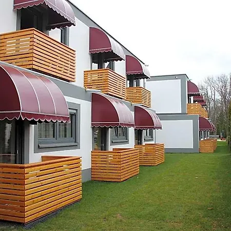 Szálloda Lh Boardinghouse Gmbh - Wi Dahaam Küps
